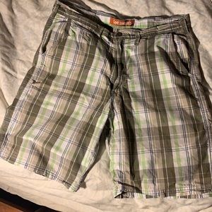 Lee plaid shorts